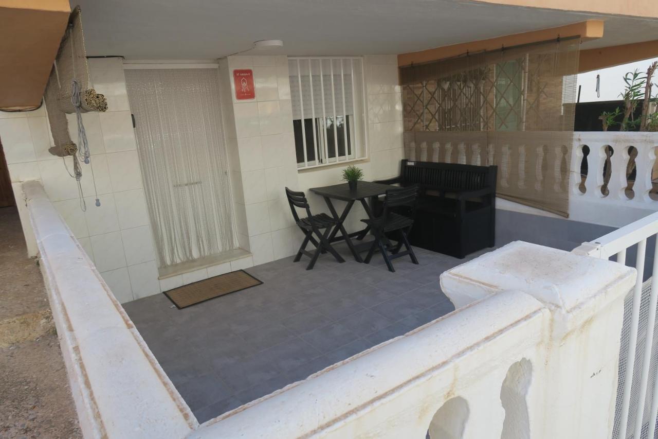 A 50 Metros Del Mar Apartment Oliva Exterior photo