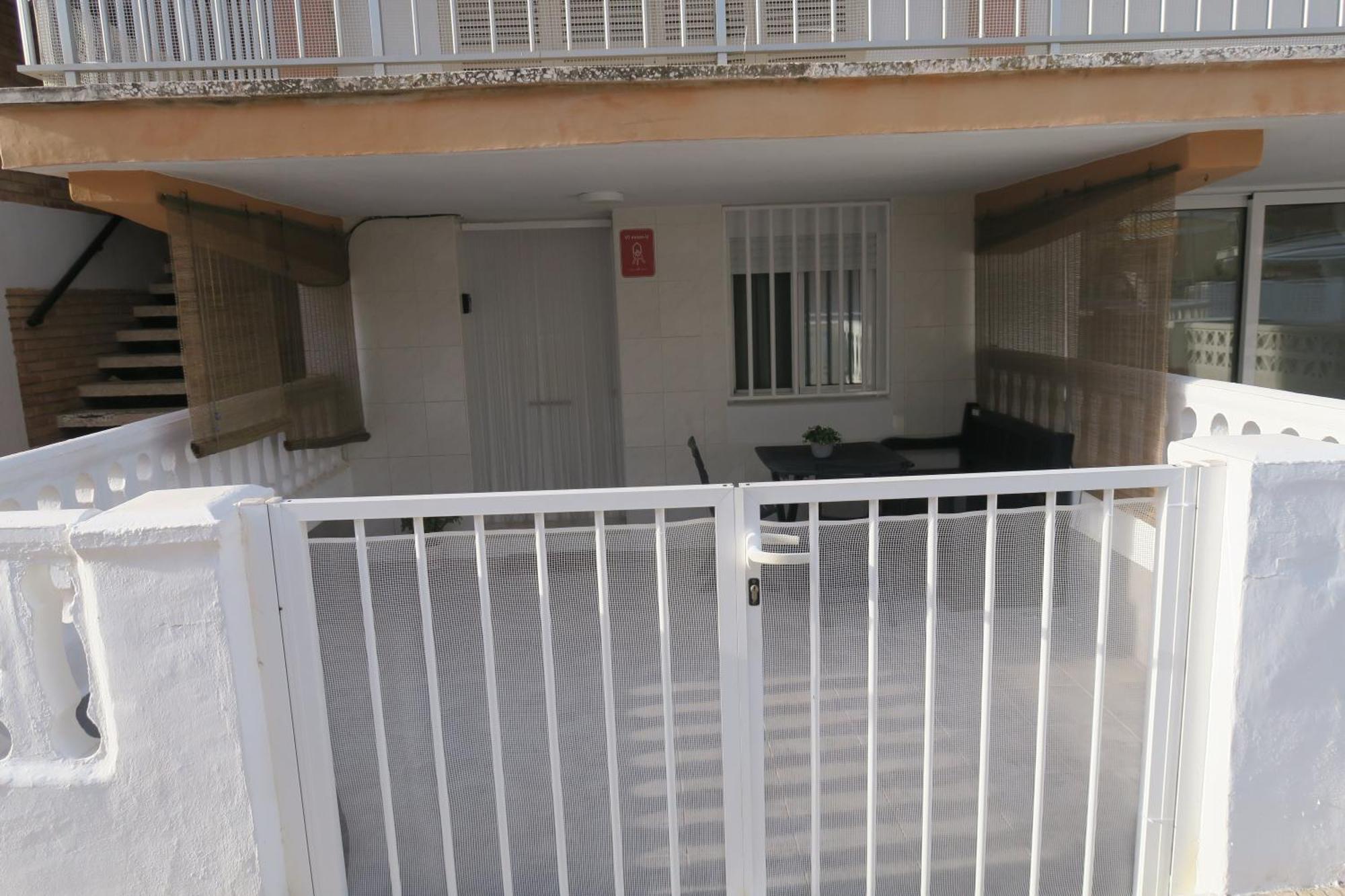 A 50 Metros Del Mar Apartment Oliva Exterior photo